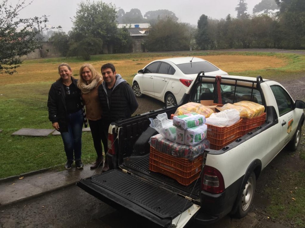 Entregamos hoje mais 150Kg de alimentos na Casa Lar